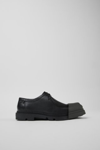 Camper Junction - Schwarzer Frauenschuh aus Leder. Camper Junction - Schwarzer Frauenschuh aus Leder.