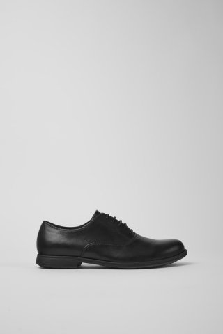 Camper Mil - Schwarzer Damenschnürschuh aus Leder Camper Mil - Schwarzer Damenschnürschuh aus Leder