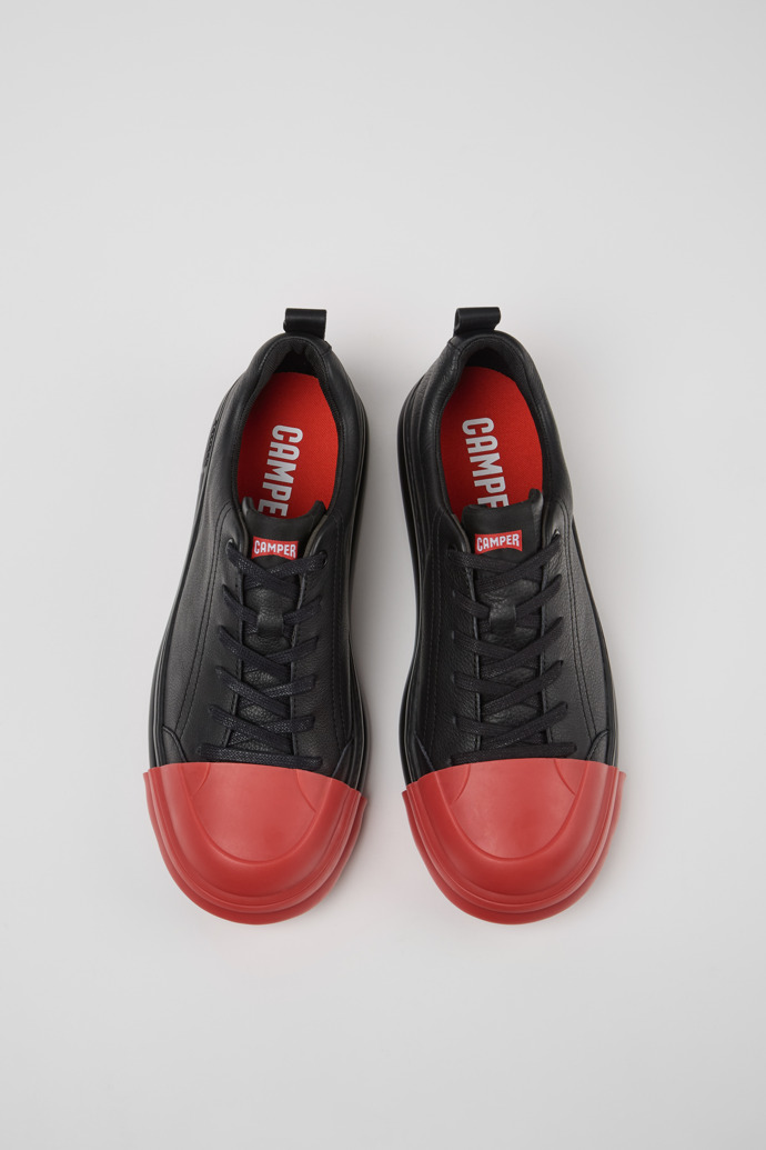 Camper Junction Runner - Schwarzer Herrensneaker aus Leder.