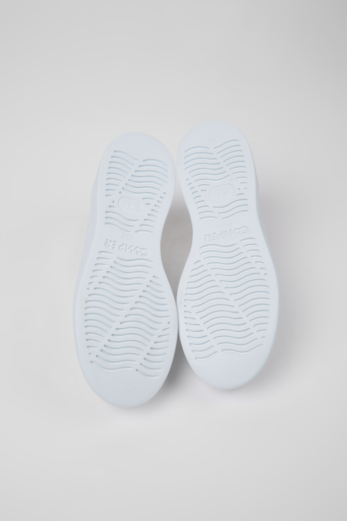 Camper Runner Up - Weißer Damensneaker aus Leder.