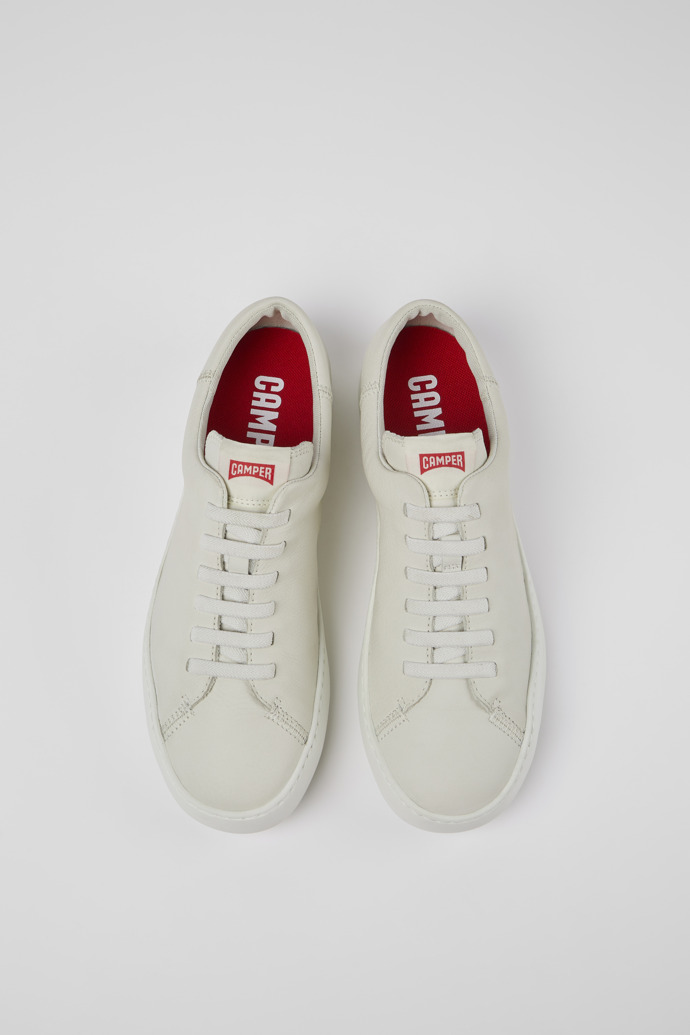 Camper Peu Touring - Weißer Herrensneaker aus Leder.