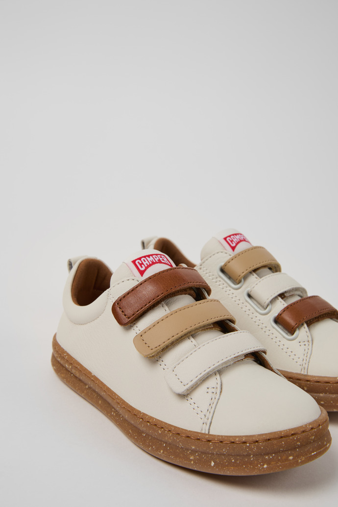 Camper Twins - Mehrfarbige Kindersneaker aus Leder.