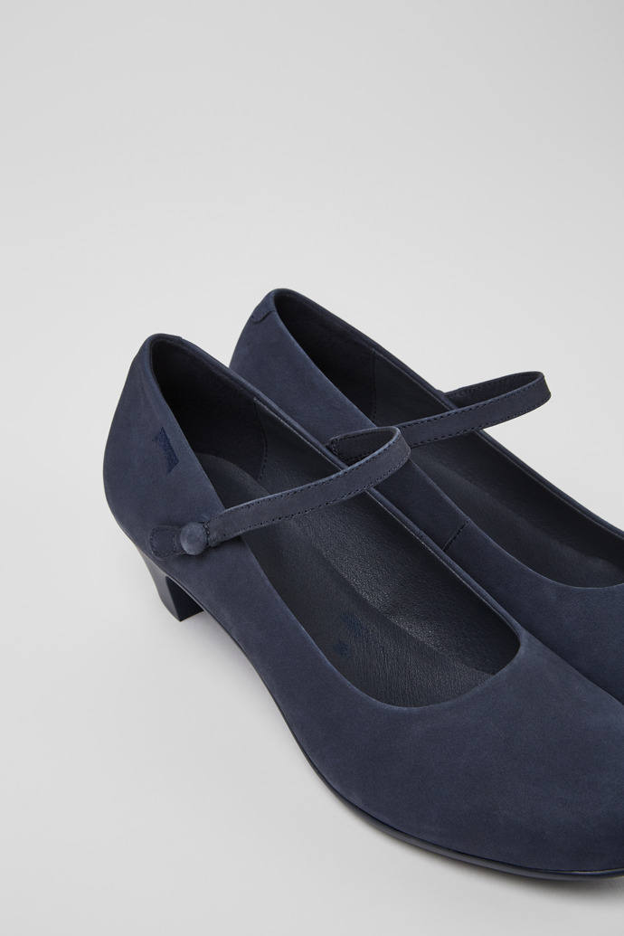 Camper Helena - Blauer Damenschuh aus Nubukleder.