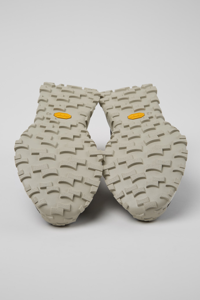 Camper Drift Trail VIBRAM - Mehrfarbiger Herrensneaker aus Recycling-PET und Nubukleder.