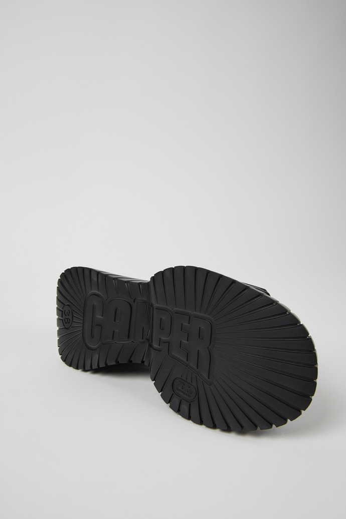 Camper BCN - Schwarze Ledersandale für Damen.