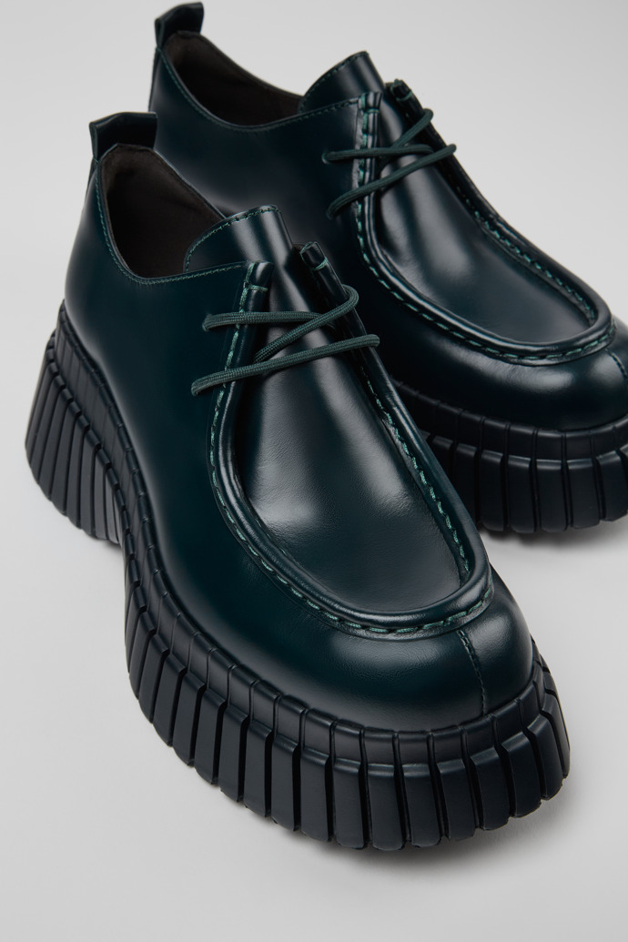 Camper BCN - Grüner Damenschuh aus Leder