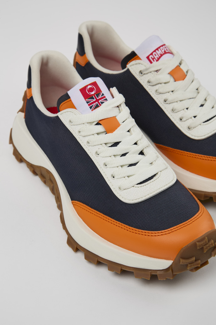 Camper Camper x INEOS Britannia - Blauer Damensneaker aus Textil/Leder