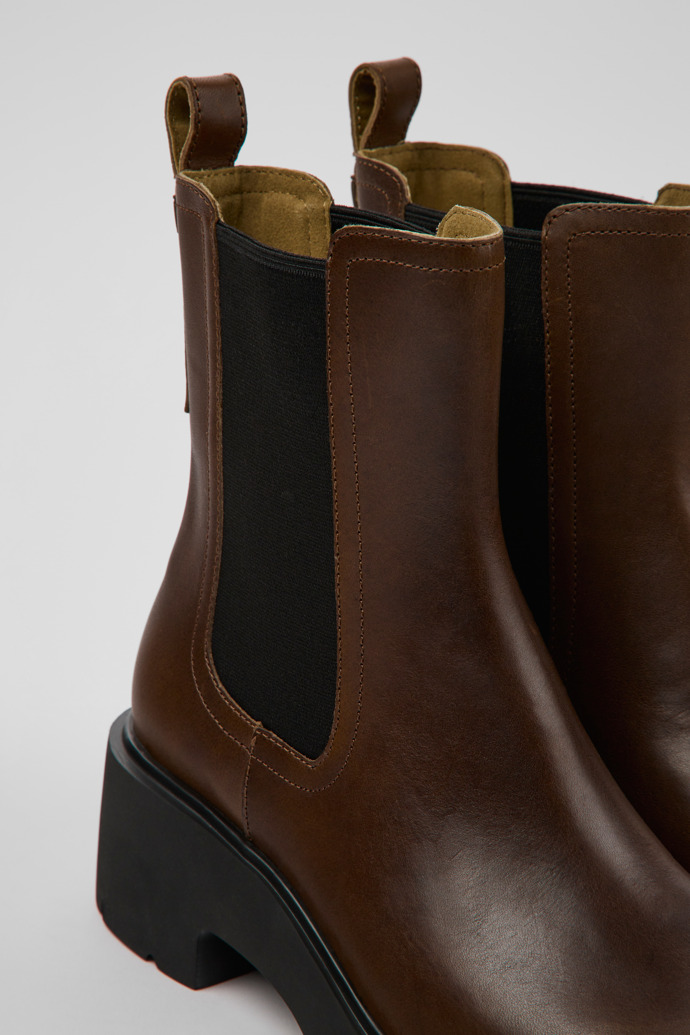 Camper Milah - Brauner Chelseastiefel für Damen aus Leder