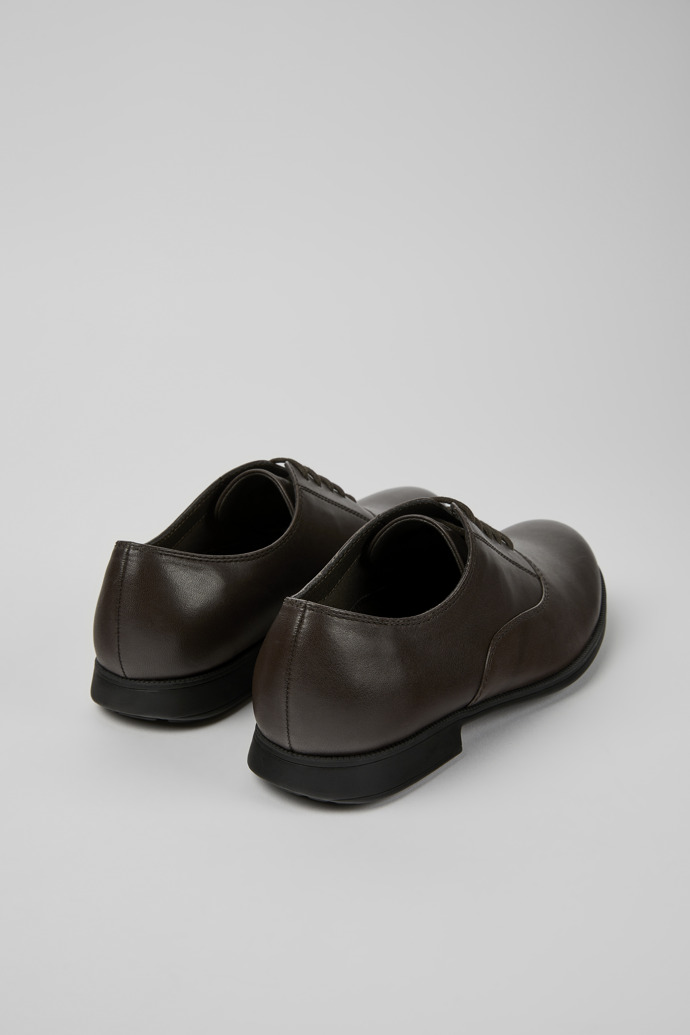 Camper Mil - Brauner Damenschuh aus Leder