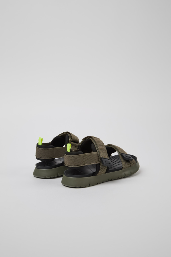 Camper Oruga - Mehrfarbige Kindersandalen aus Textil.