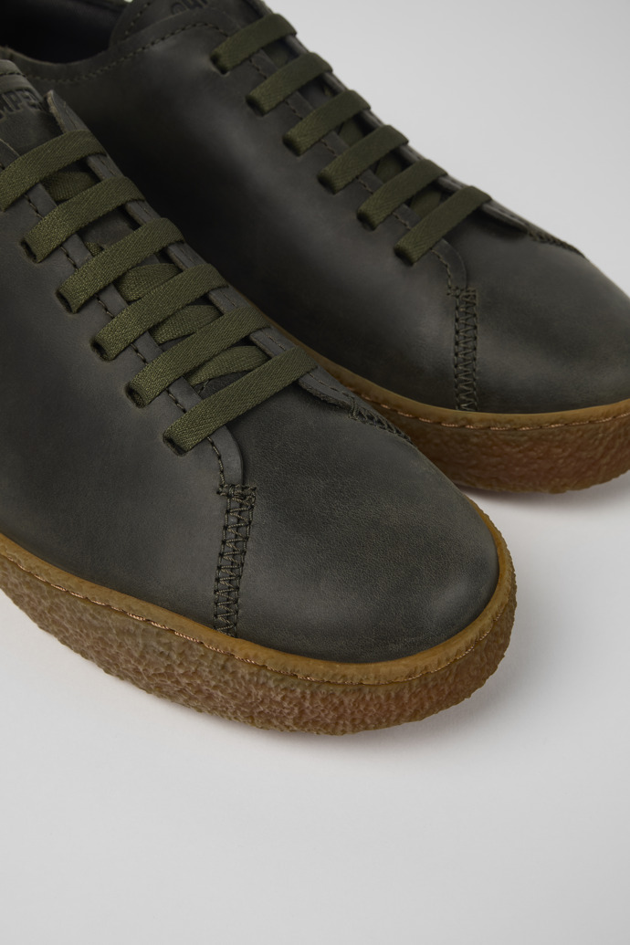 Camper Peu Terreno - Grüner Herrenschuh aus Nubukleder