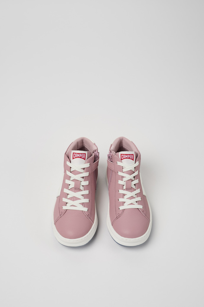 Camper Runner - Rosa-weiße Kindersneaker aus recyceltem Leder