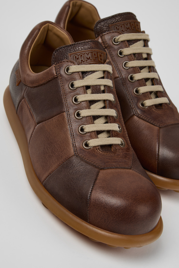 Camper Twins - Brauner Herrenschuh aus Leder.