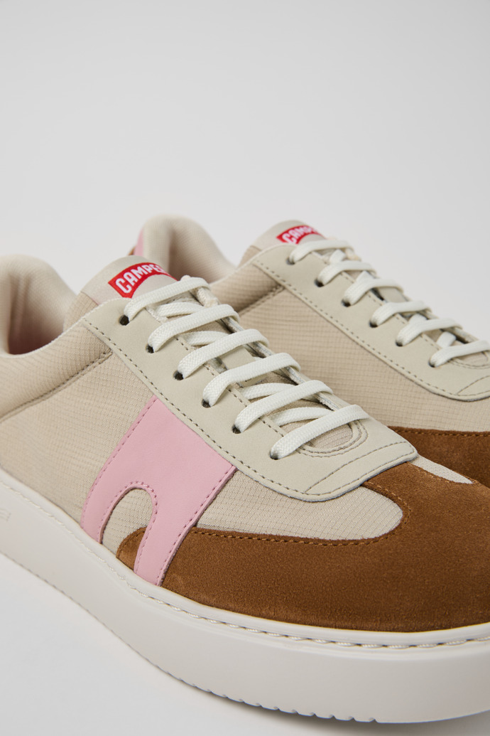 Camper Runner K21 - Mehrfarbiger Damensneaker aus Textil und Nubukleder.