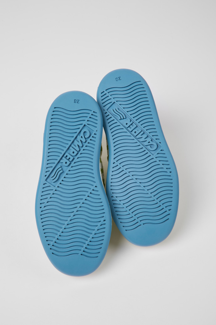 Camper Runner - Weiß-grüner Kindersneaker aus Textil