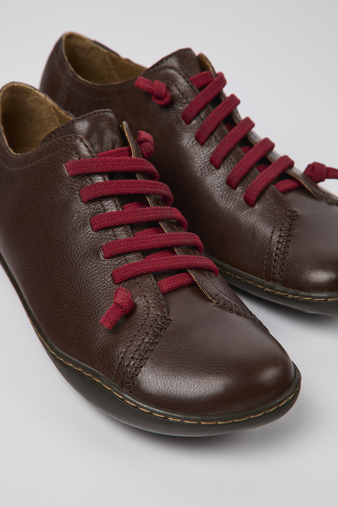 Camper Peu - Brauner Lederschuh für Damen
