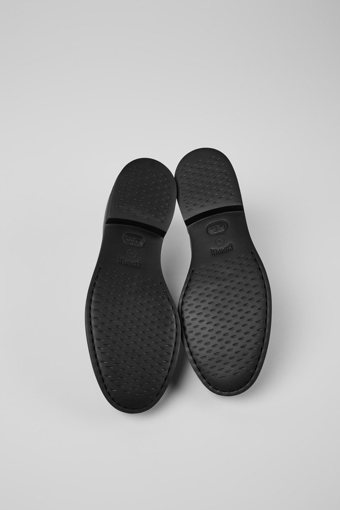 Camper Iman - Schwarzer Damenschuh aus Leder.