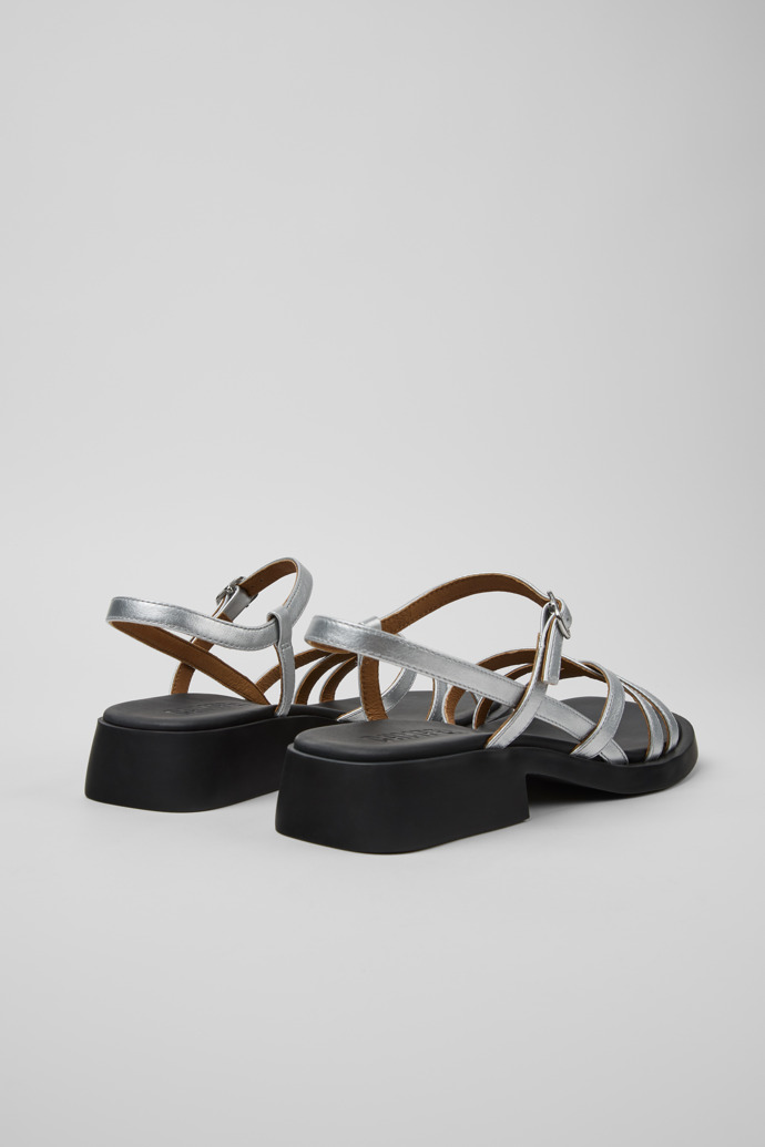 Camper Twins - Silberne Ledersandalen für Damen.