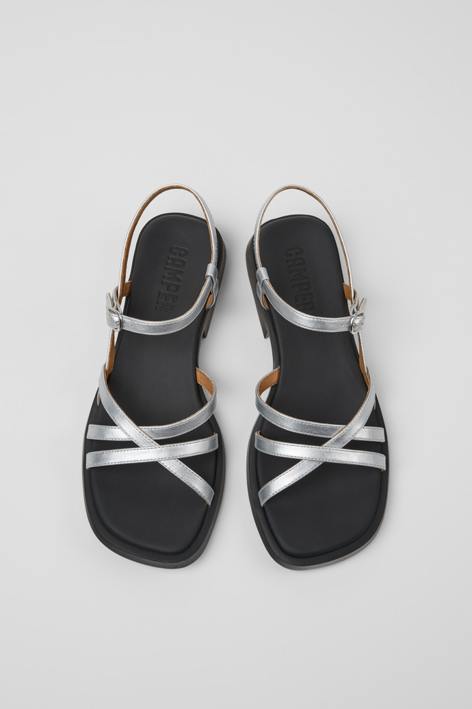 Camper Twins - Silberne Ledersandalen für Damen.