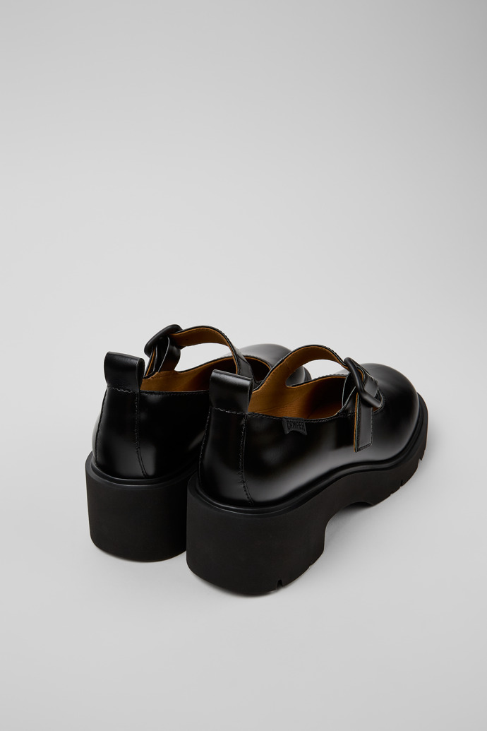 Camper Milah - Schwarzer Damenschuh aus Leder.