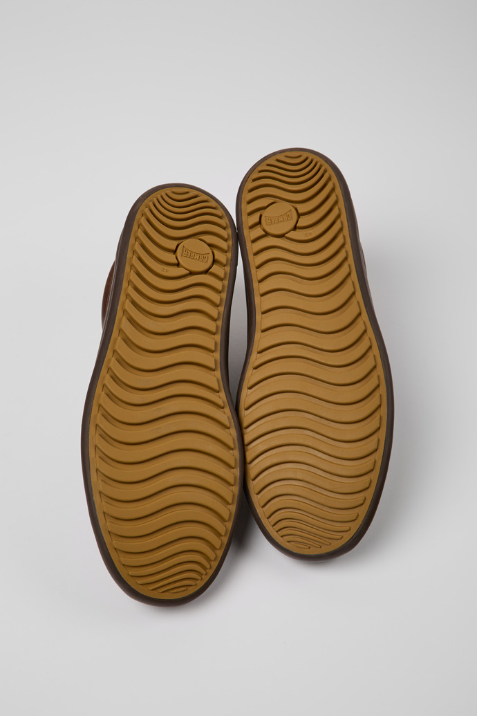 Camper Chasis Sport - Brauner Herrenschuh aus Leder.