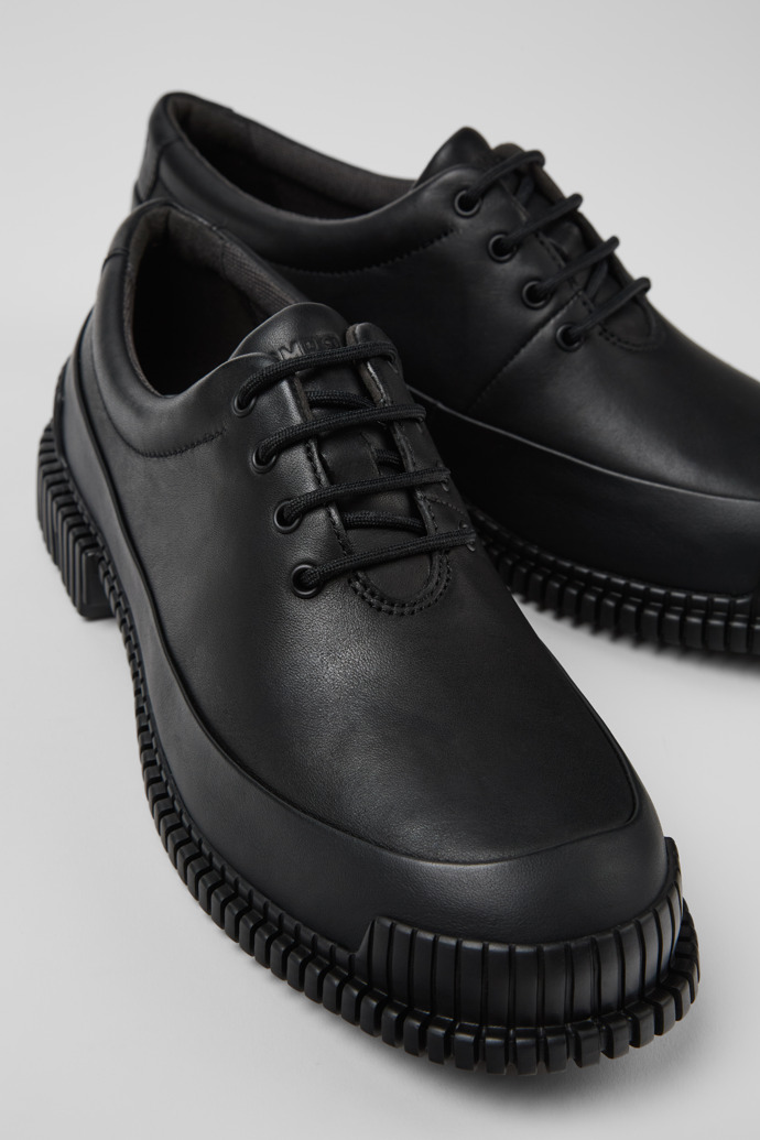 Camper Pix - Schwarzer Lederschuh für Damen.