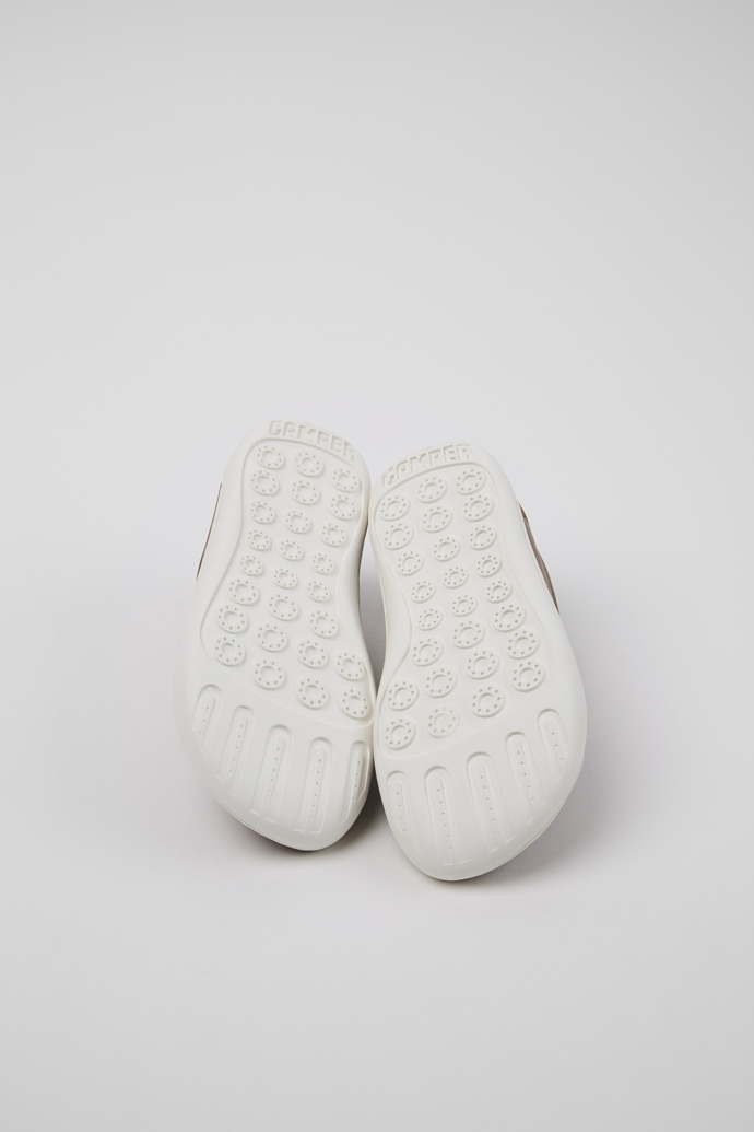 Camper Peu - Brauner Kinderschuh aus Leder.