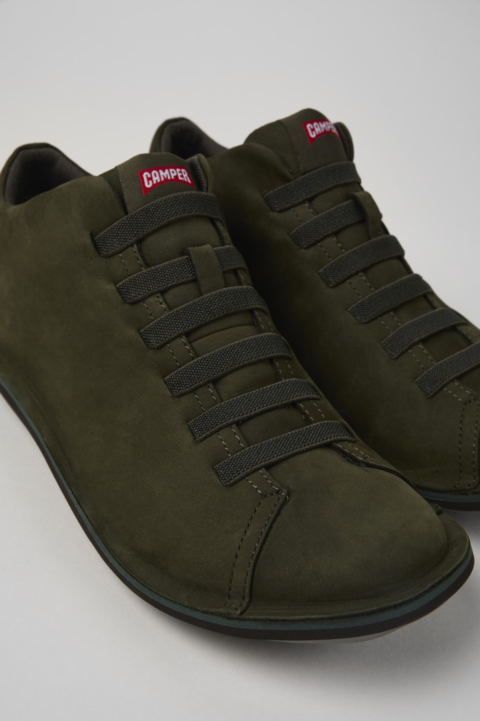 Camper Beetle - Grüner Sneaker aus Nubukleder