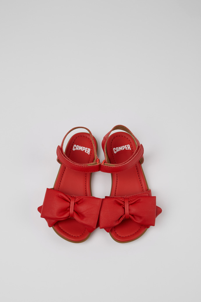 Camper Right - Rote Kindersandalen aus Leder.
