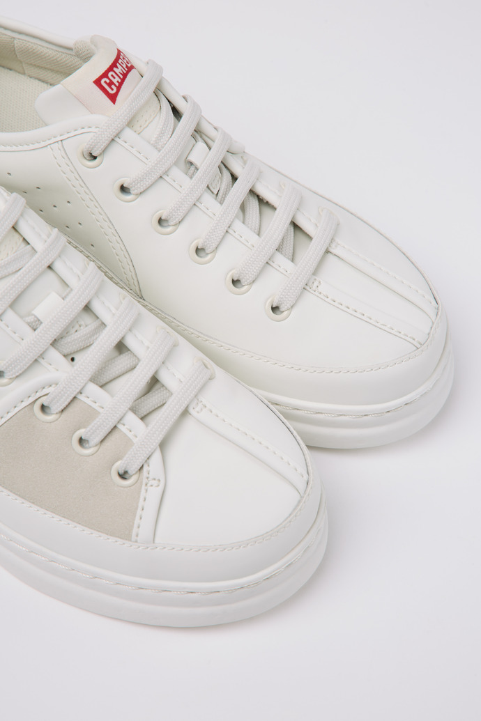 Camper Twins - Weiß-bunter Damensneaker aus recyceltem Leder
