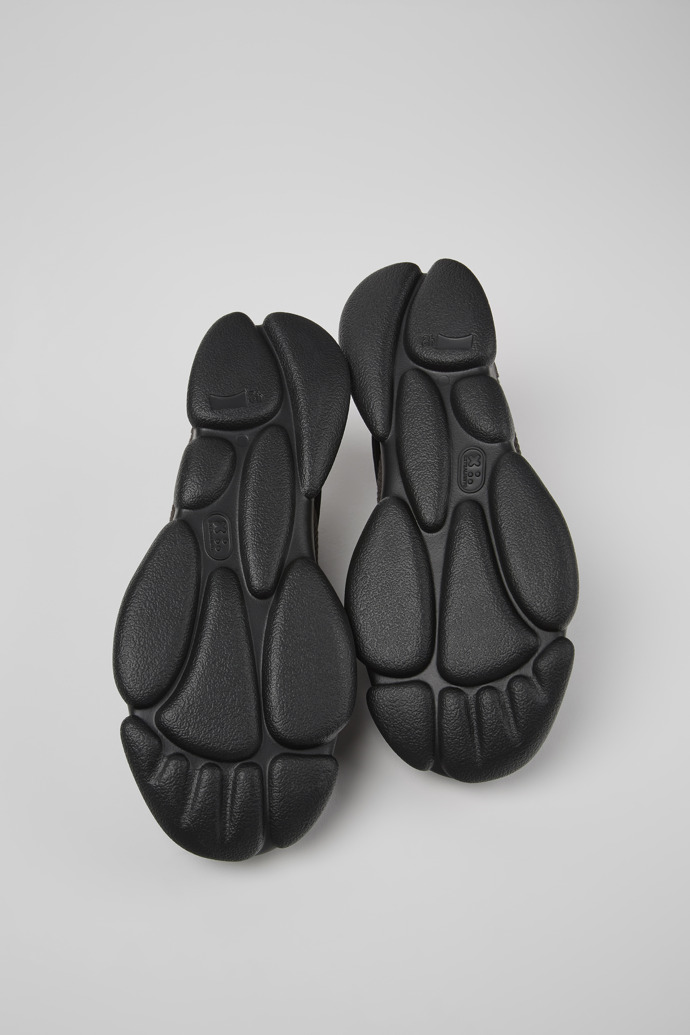 Camper Karst - Grauer Herrensneaker aus Textil