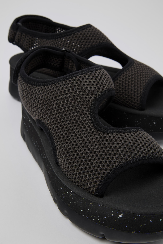 Camper Oruga Up - Graue Damensandale aus Textil