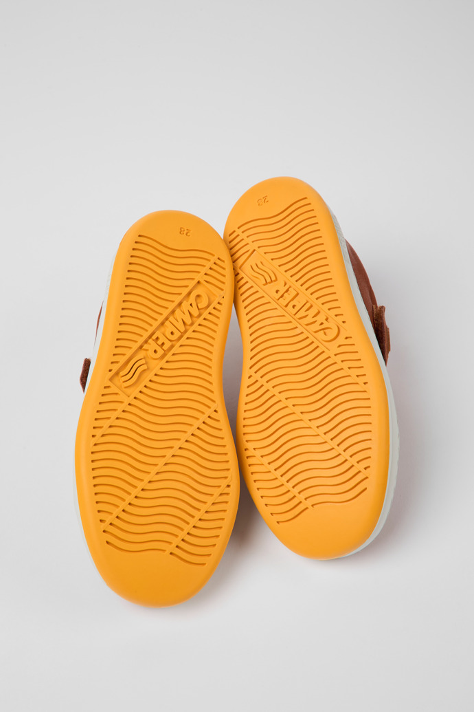 Camper Runner - Brauner Kindersneaker aus Leder