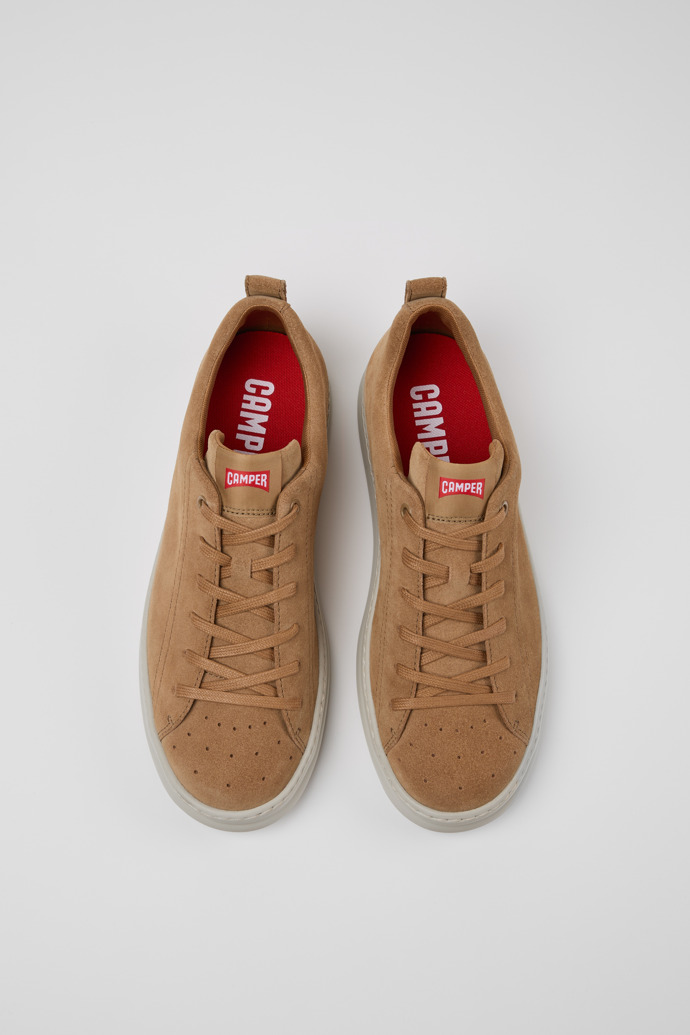 Camper Runner - Brauner Herrensneaker aus Nubukleder.
