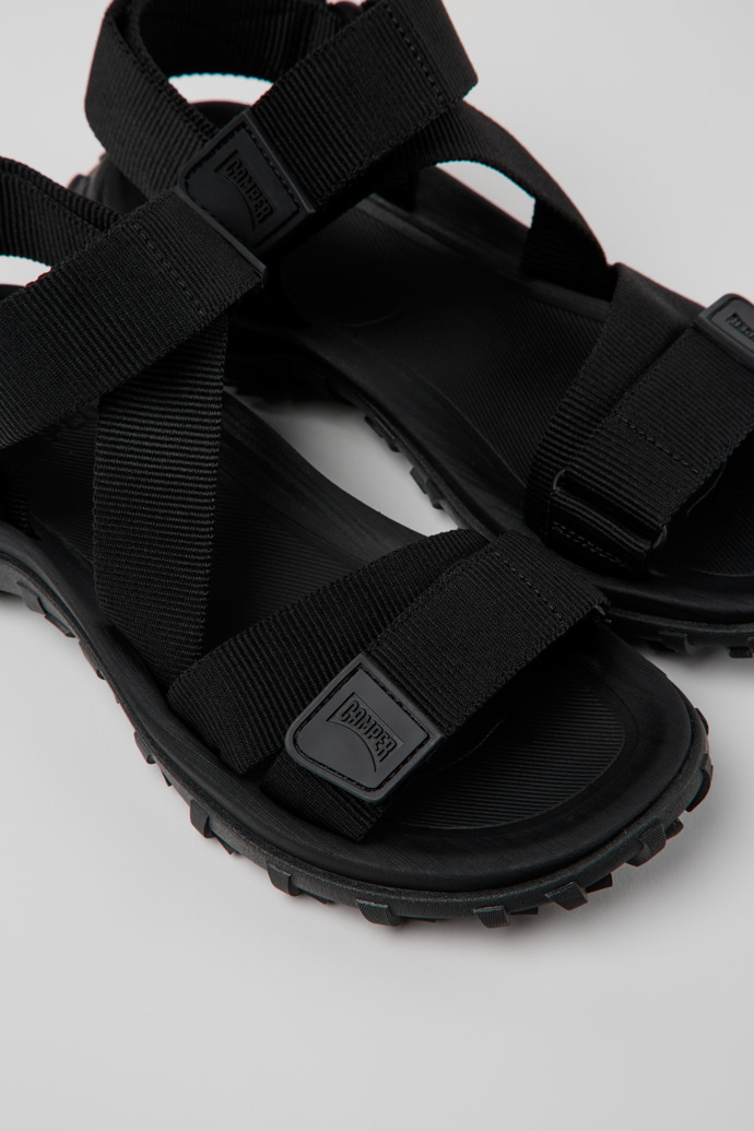 Camper Drift Trail Sandal - Schwarze Sandale aus recyceltem PET für Damen.