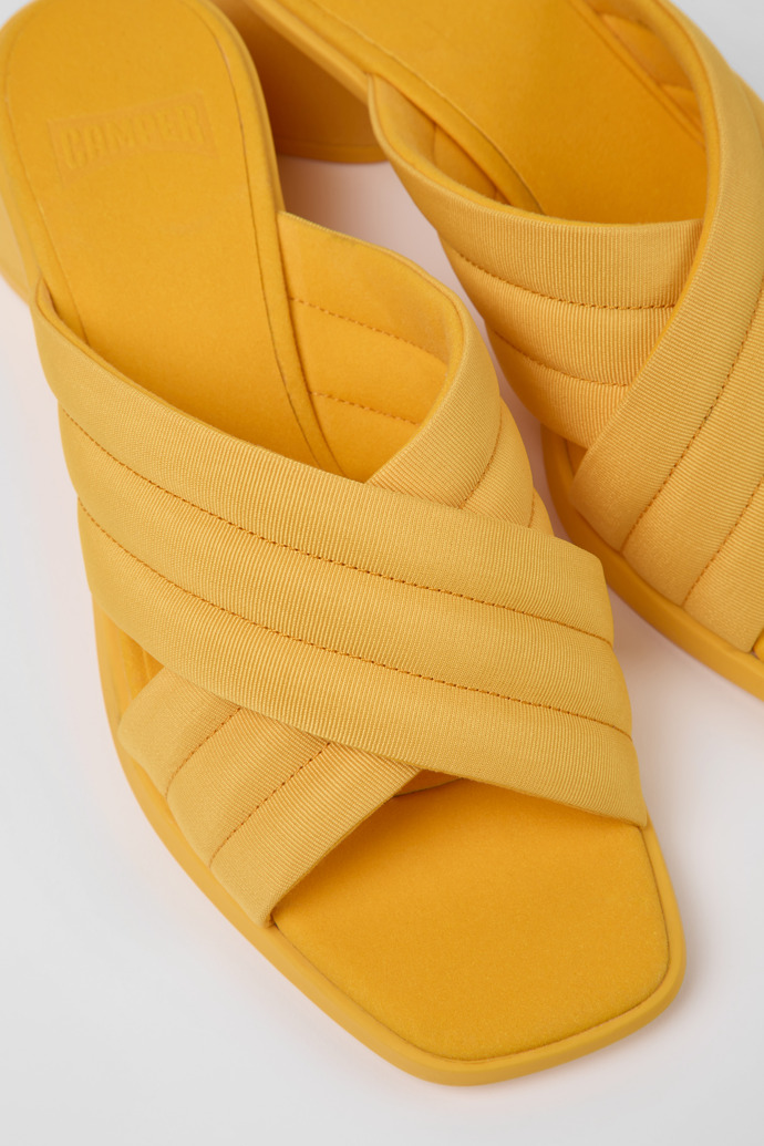 Camper Kiara - Orange Damensandale aus Textil