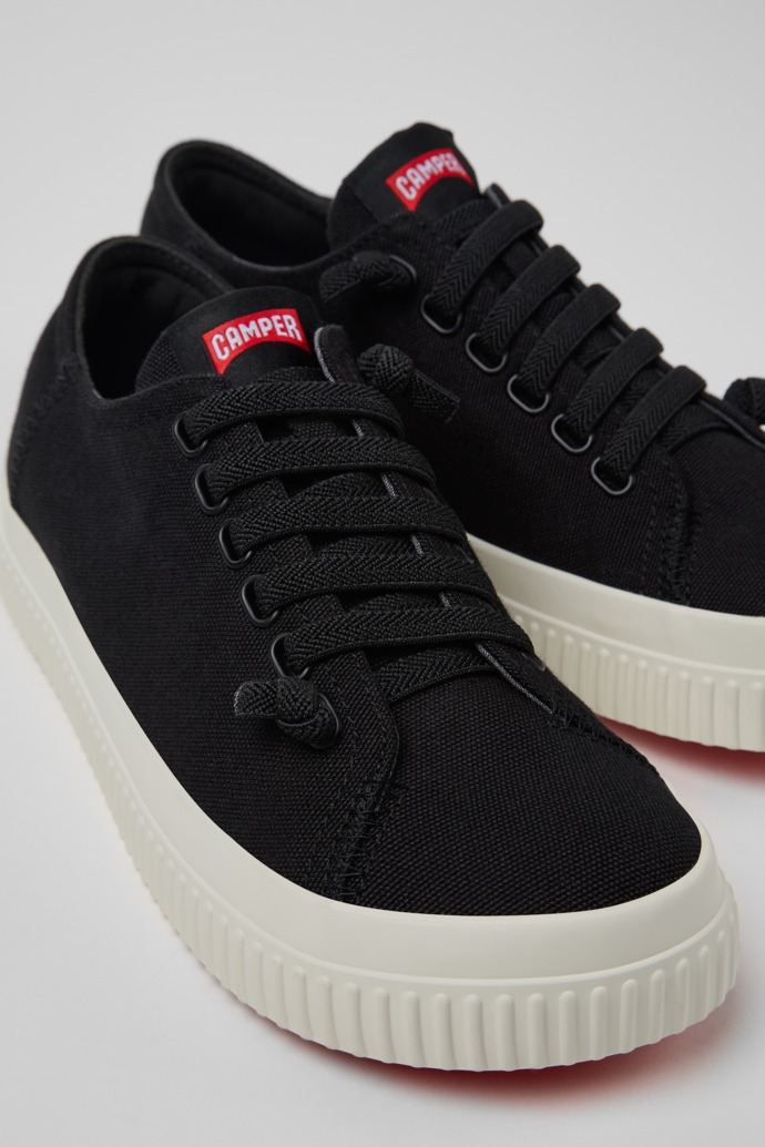 Camper Peu Roda - Schwarzer Damenschuh aus TENCEL® Lyocell.