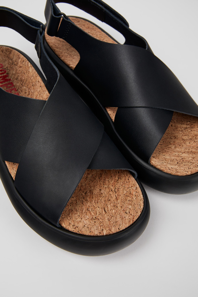 Camper Pelotas Flota - Schwarze Damensandalen aus Leder mit Kreuzriemen