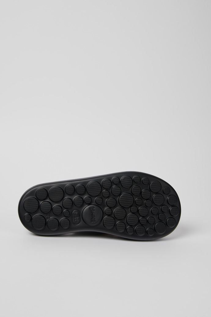 Camper Pelotas Flota - Schwarze Damensandalen aus Leder mit Kreuzriemen