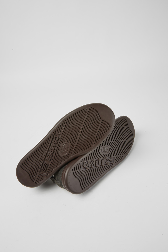 Camper Runner - Dunkelgrauer Sneaker aus Nubukleder
