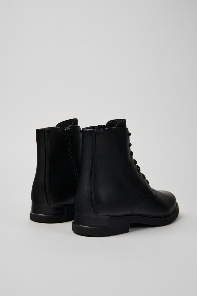 Camper Iman - Schwarzer Damenschnürstiefel aus Leder