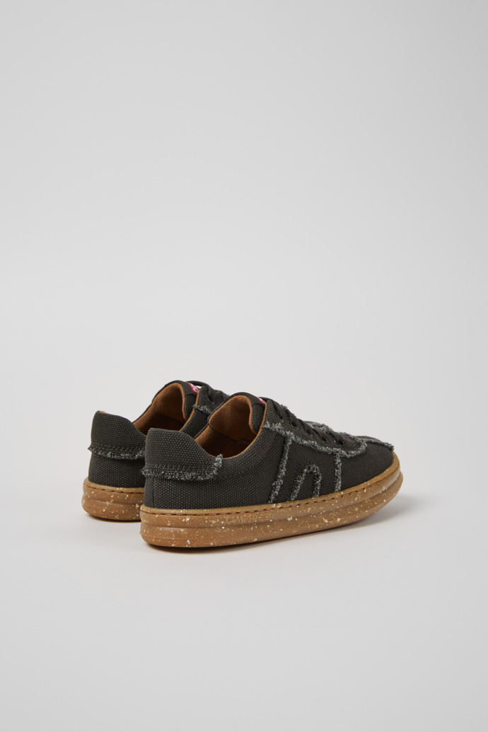 Camper Runner - Graue Kindersneaker aus Recyclingbaumwolle.
