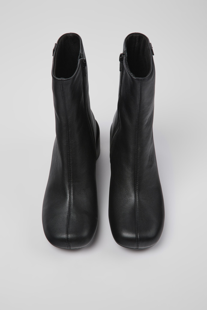Camper Niki - Schwarzer Damenstiefel aus Leder