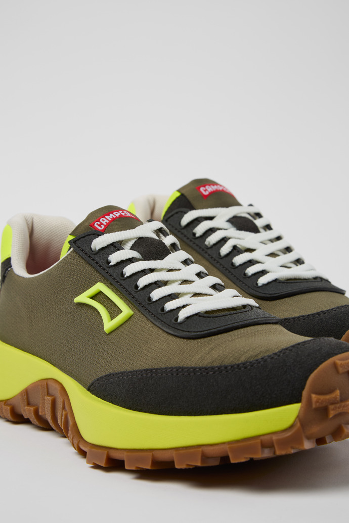 Camper Drift Trail VIBRAM - Mehrfarbige Damensneaker aus Recycling-PET und Nubukleder.