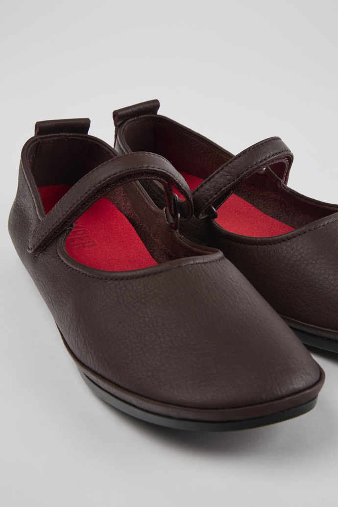 Camper Right - Weinroter Mary Jane-Lederschuhe für Damen