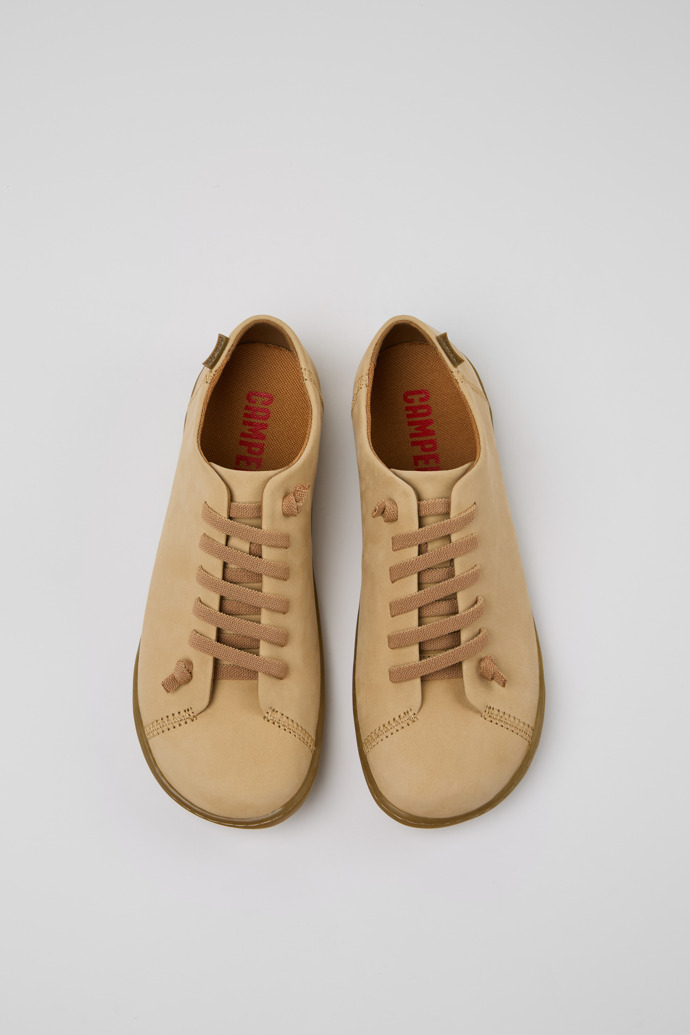 Camper Peu - Beiger Damenschuh aus Nubukleder.
