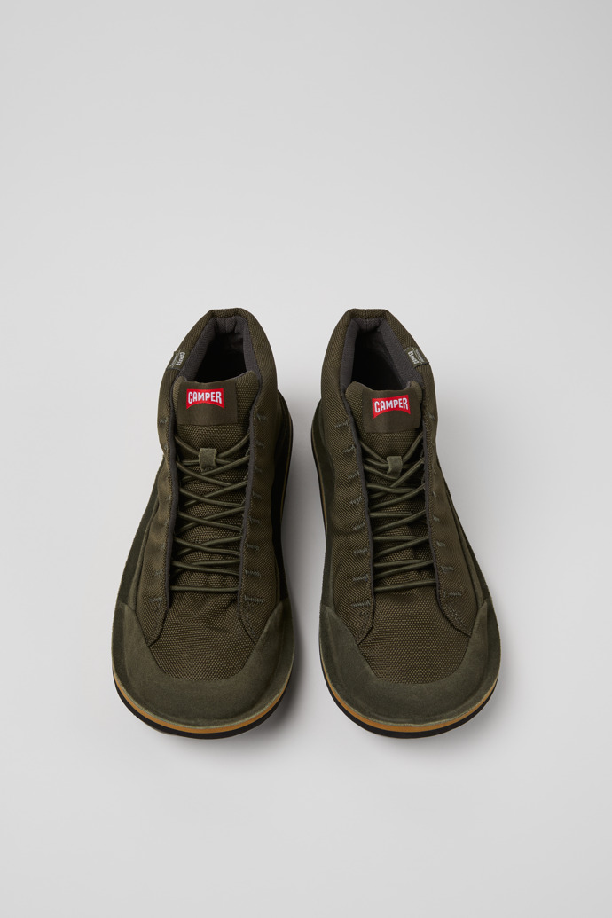 Camper Beetle - Grüne Herrenstiefelette aus Textil und Nubukleder.