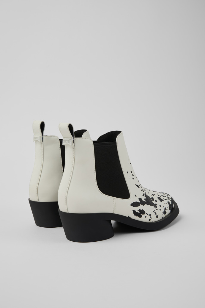 Camper Bonnie - Damenstiefelette aus Leder in Weiß und Schwarz