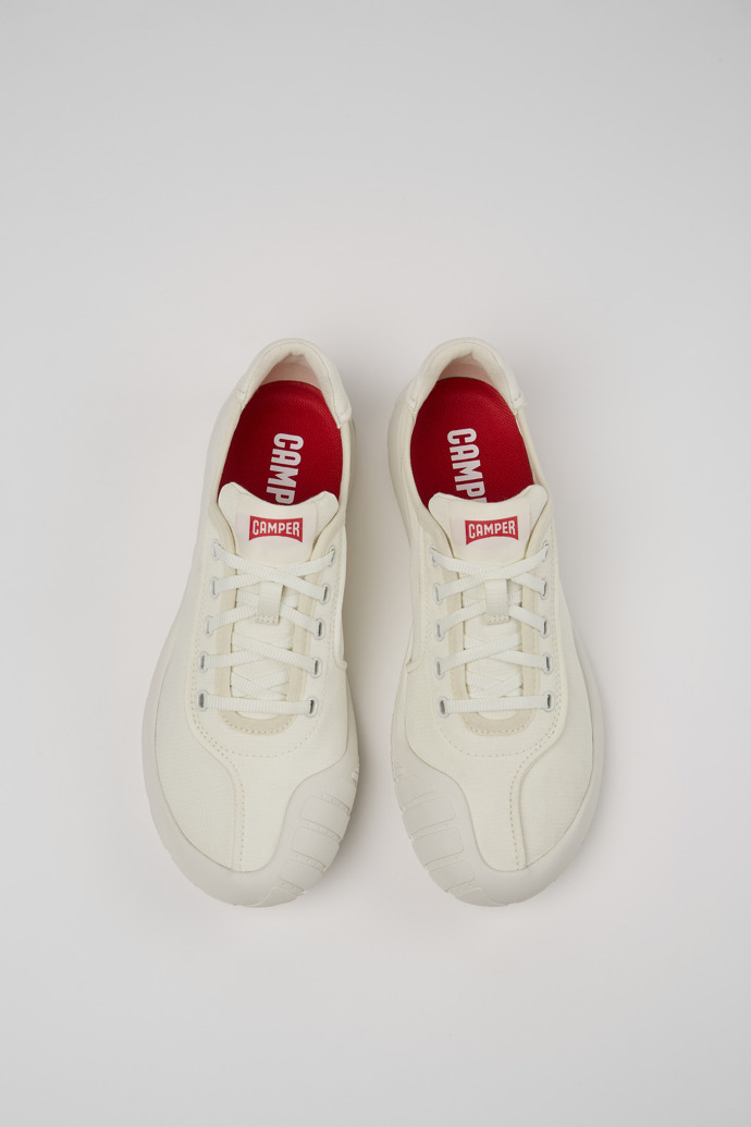 Camper Peu Path - Weißer Damensneaker aus Recycling-PET.