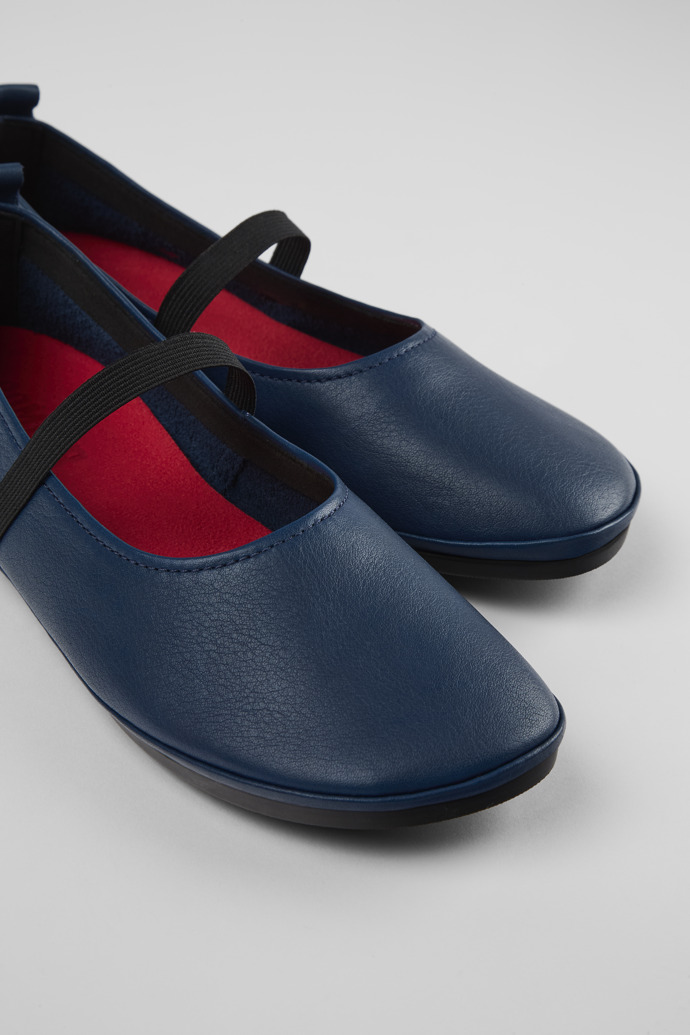 Camper Right Nina - Blauer Frauenschuh aus Leder.